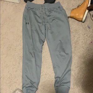 Gray under armor joggers